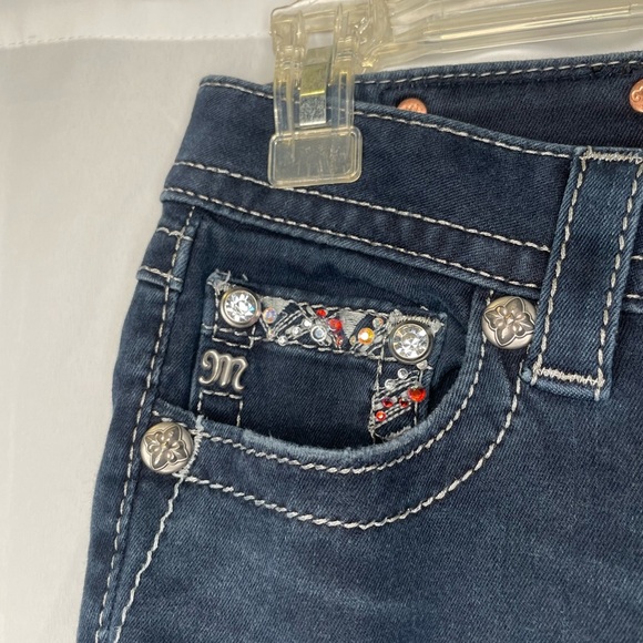 Miss Me Mid-Rise Easy Skinny Jeans - Picture 5 of 7